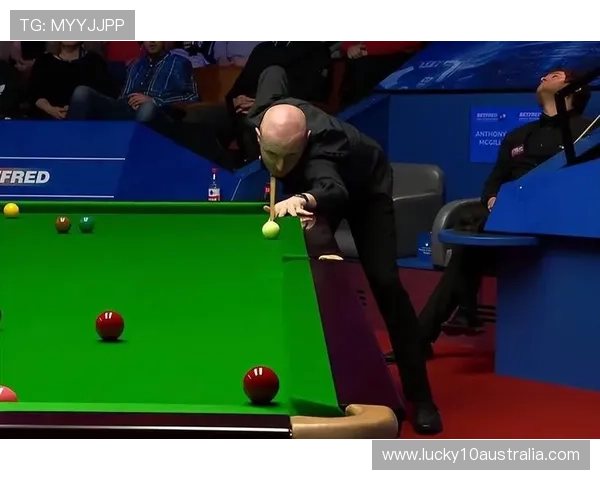 贺国强6-4爆冷淘汰宾汉姆，稳定性成制胜关键