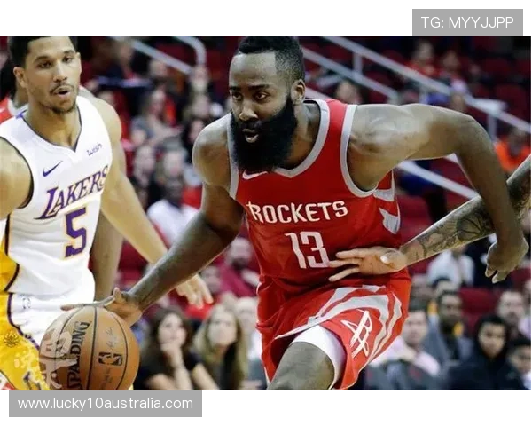 默森看好维拉2-0埃弗顿，主场优势成关键因素